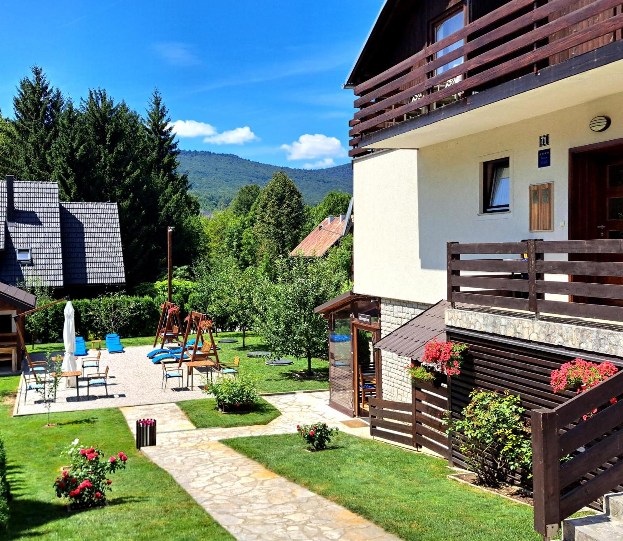 Plitvice Lower Lakes Rooms Plitvica selo Luaran gambar